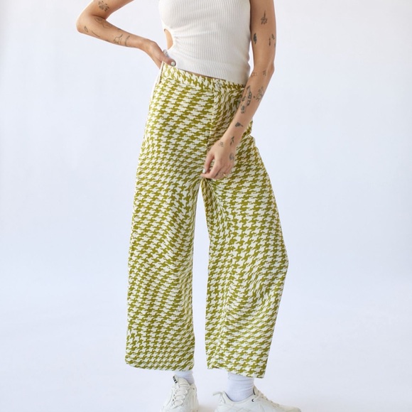 Urban Outfitters Pants - Urban Outfitters Olympia Print Pant